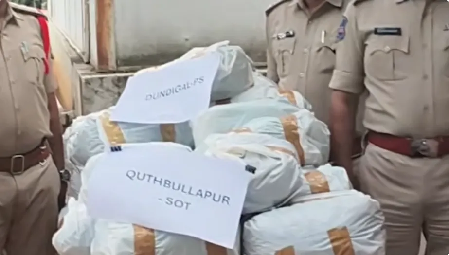 దుండిగల్ ఓఆర్ఆర్ వద్ద భారీ గంజాయి పట్టివేత: Caught on ORR by SOT Police; 426 Kg Seized, 6 Arrested