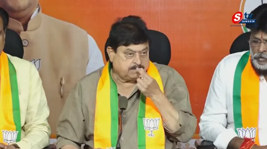సీఎం రేవంత్ రెడ్డి హిందూ వ్యతిరేక వ్యాఖ్యలు.. బేషరతుగా క్షమాపణ చెప్పాలని బీజేపీ డిమాండ్!